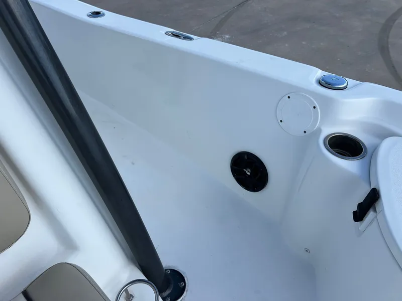 Slide: The Image of Sea Fox 240 Viper 2018 - 26