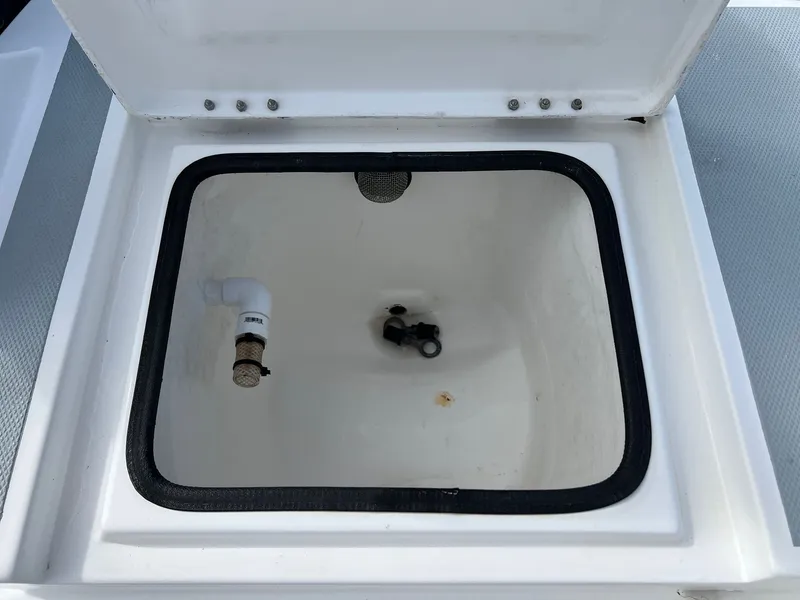 Slide: The Image of Shallow Sport Sport 18 2015 - 24