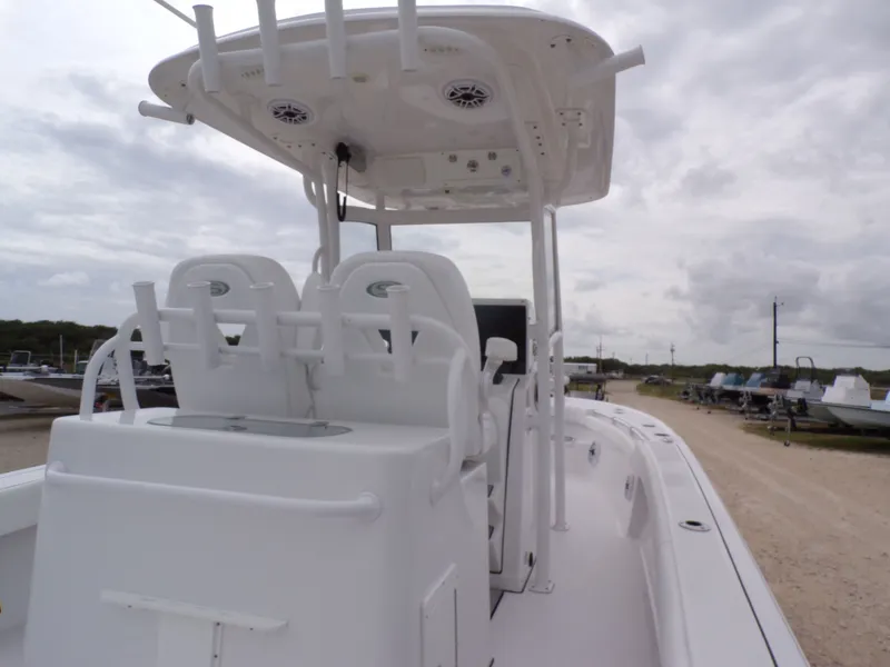 Slide: The Image of Sportsman Masters 267 Bay Boat 2021 - 56