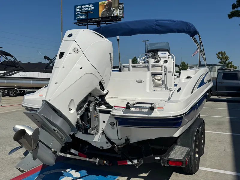 Slide: The Image of Tahoe 2150 CC 2020 - 3