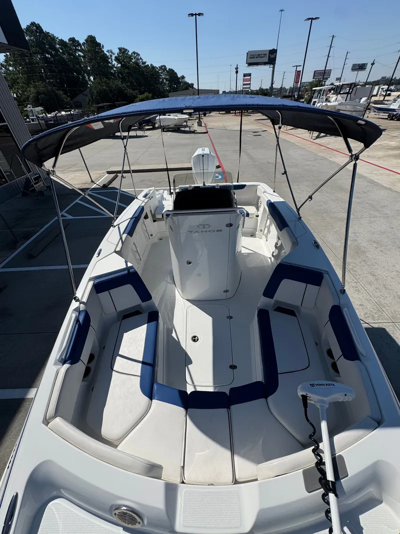 Slide: The Image of Tahoe 2150 CC 2020 - 32