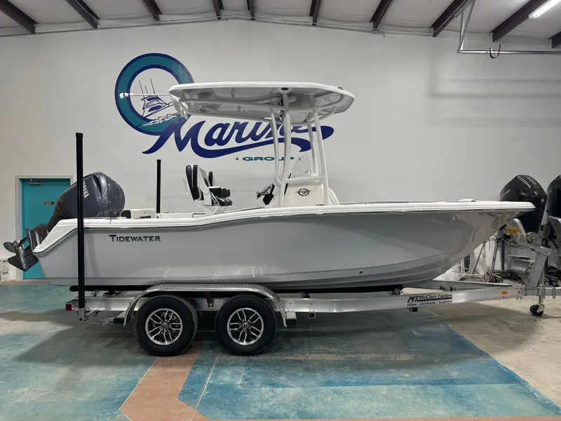 Slide: The Image of Tidewater 210 CC Adventure 2025 - 1