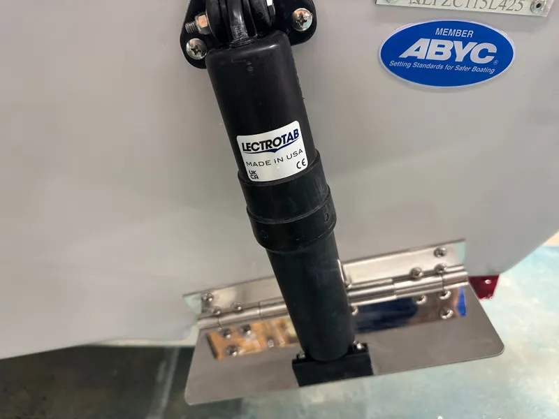 Slide: The Image of Tidewater 210 CC Adventure 2025 - 10