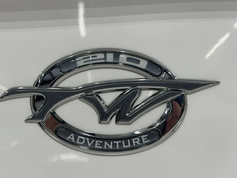 Slide: The Image of Tidewater 210 CC Adventure 2025 - 15