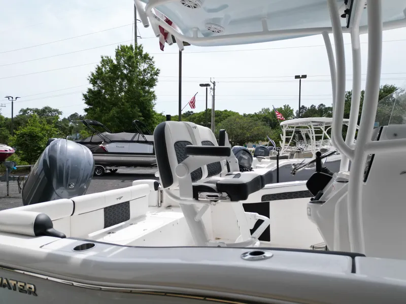 Slide: The Image of Tidewater 210 LXF 2025 - 11