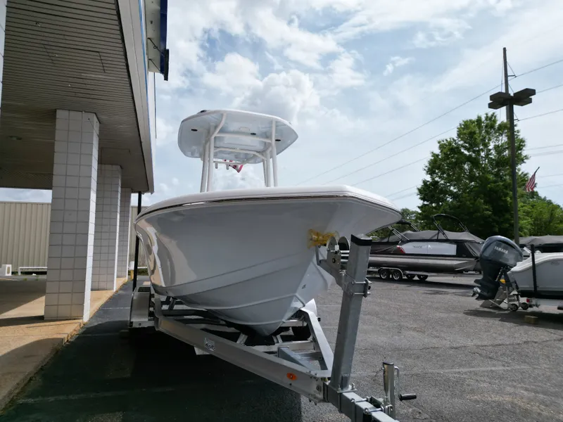 Slide: The Image of Tidewater 210 LXF 2025 - 23