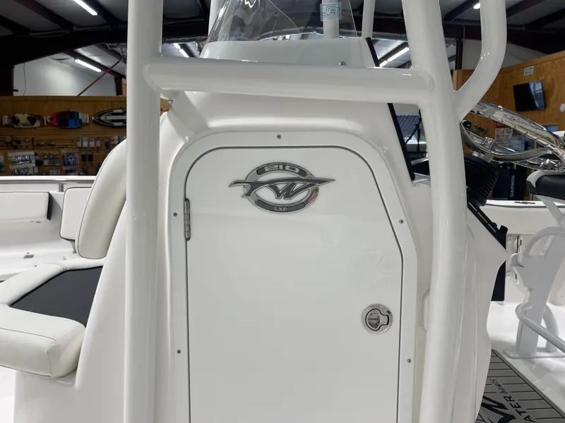 Slide: The Image of Tidewater 210 LXF 2025 - 30