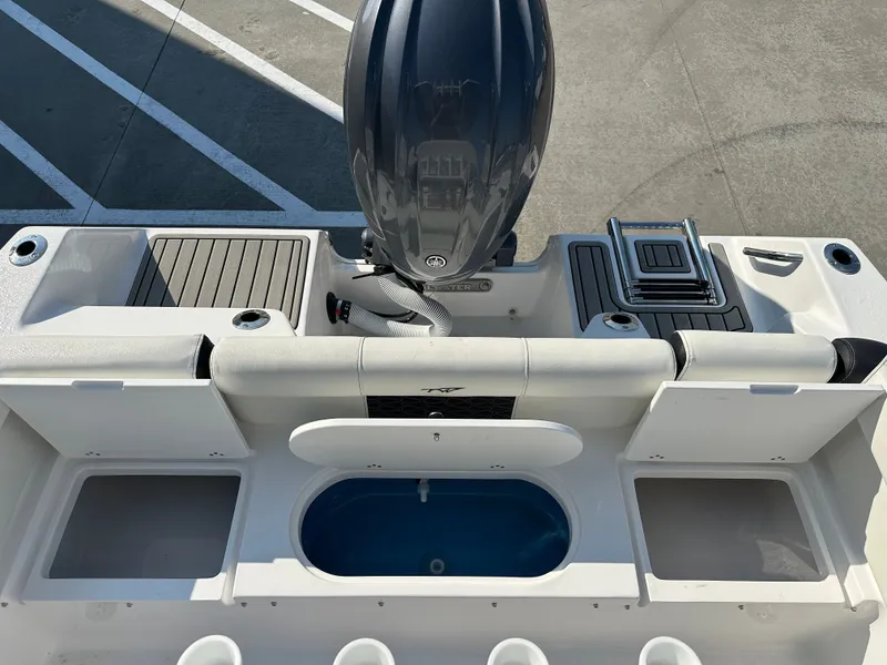 Slide: The Image of Tidewater 210 LXF 2026 - 22