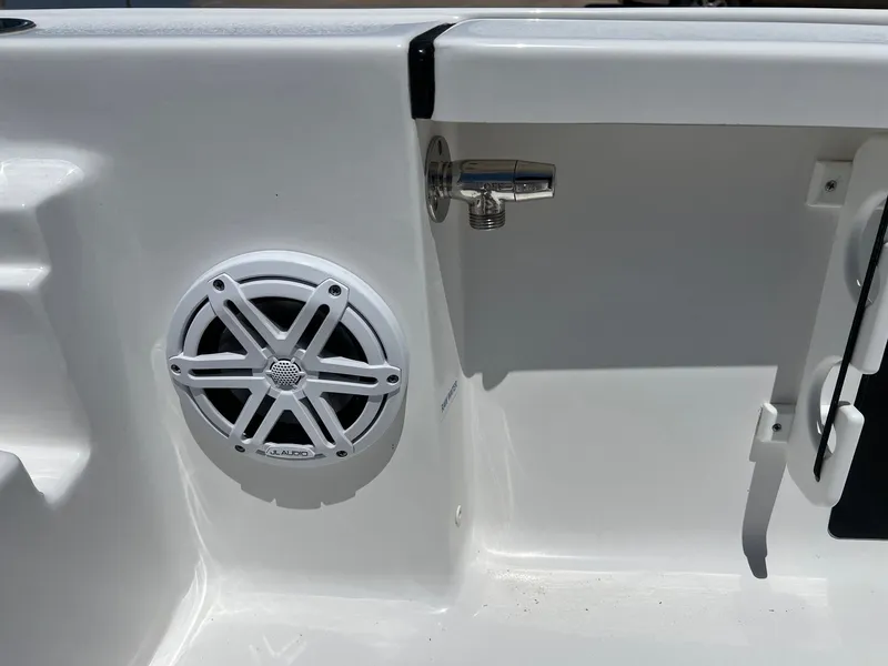 Slide: The Image of Tidewater 2110BMT 2026 - 36