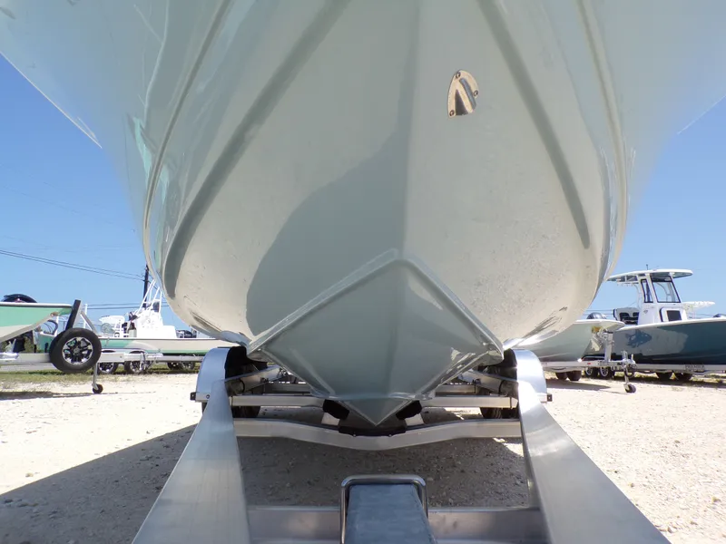 Slide: The Image of Tidewater 220 LXF 2025 - 6