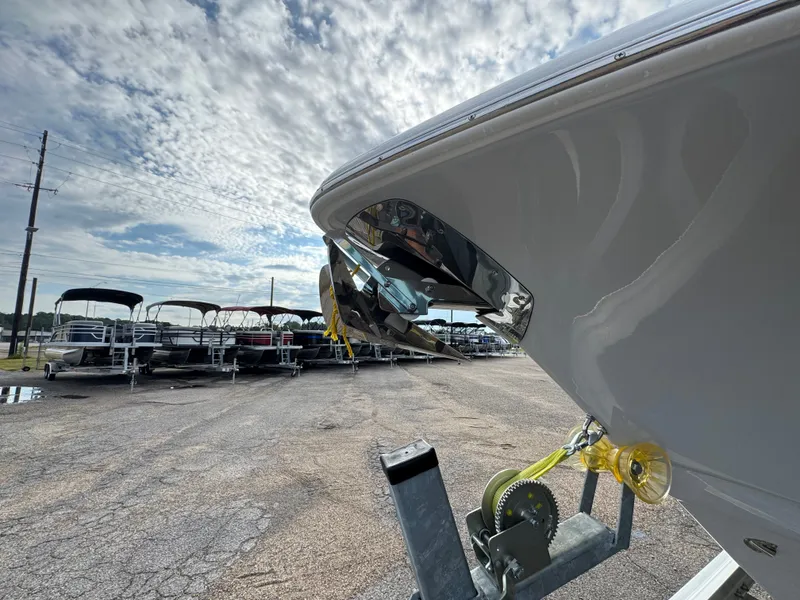 Slide: The Image of Tidewater 232 CC Adventure 2026 - 31