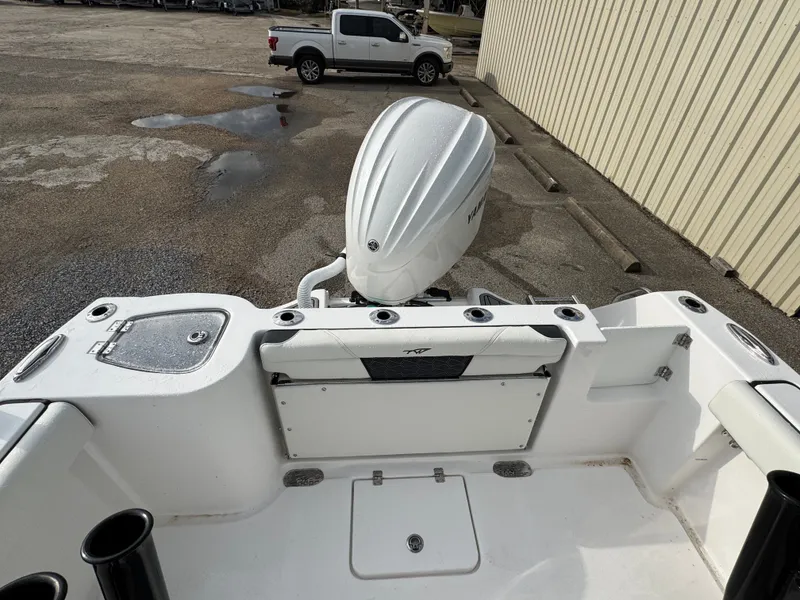 Slide: The Image of Tidewater 232 CC Adventure 2026 - 6