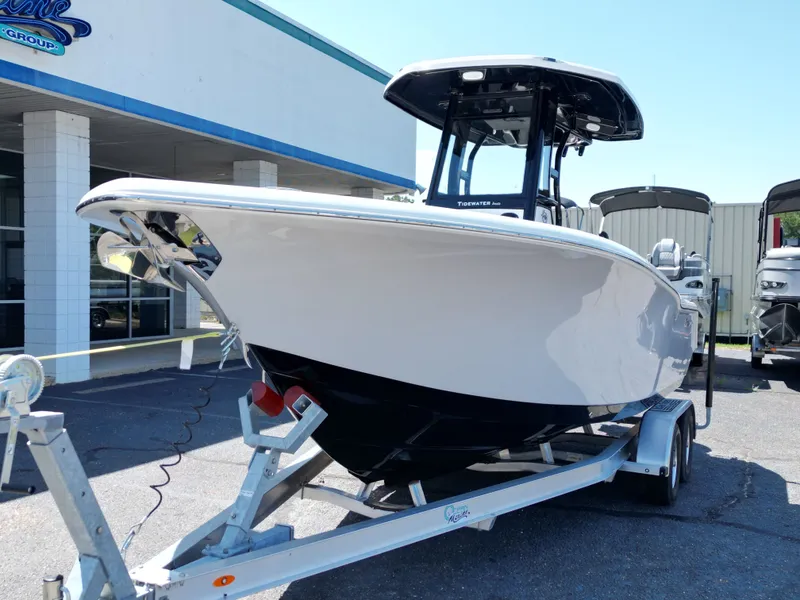 Slide: The Image of Tidewater 232 LXF 2025 - 38