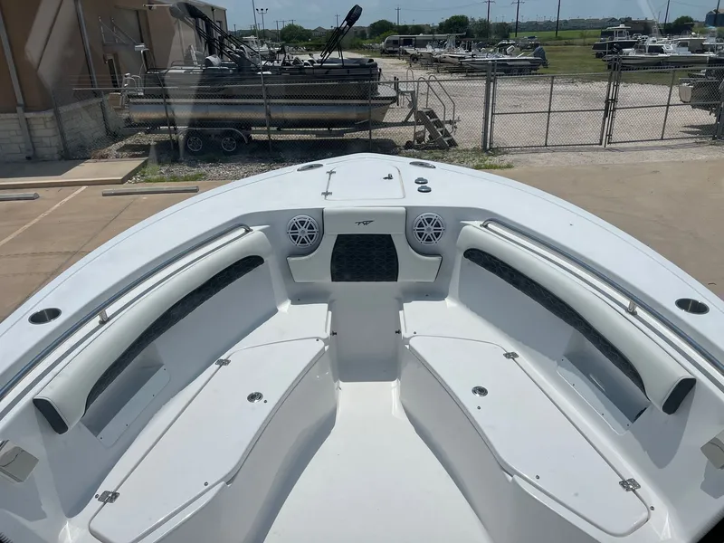 Slide: The Image of Tidewater 232 LXF 2025 - 11