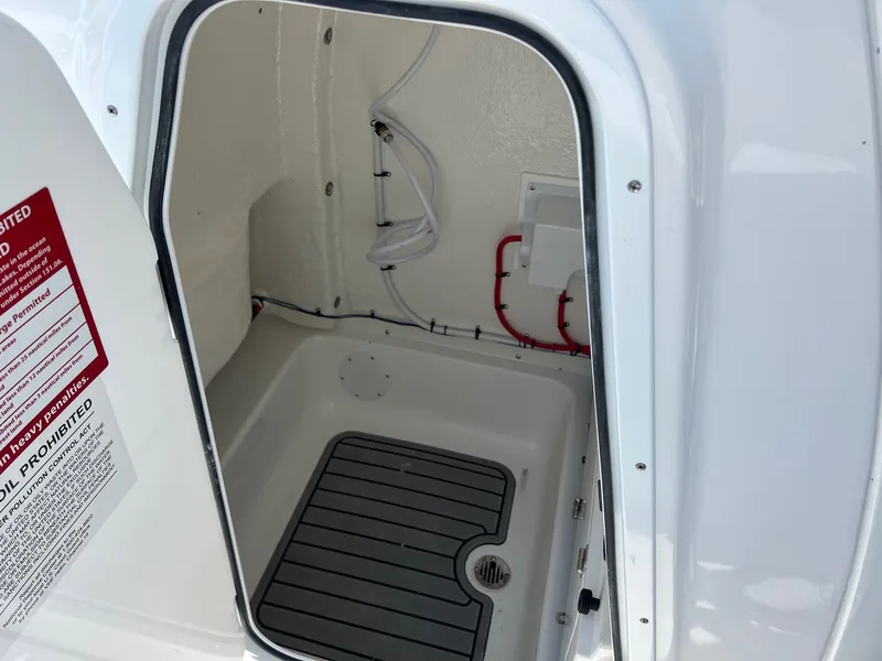 Slide: The Image of Tidewater 232 LXF 2025 - 22