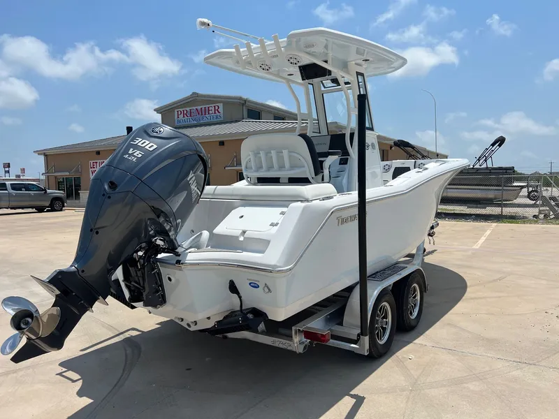 Slide: The Image of Tidewater 232 LXF 2025 - 8