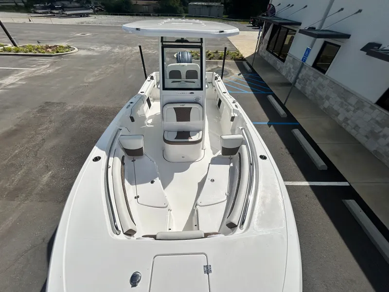 Slide: The Image of Tidewater 232 LXF 2025 - 20