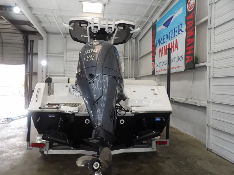 Slide: The Image of Tidewater 232 LXF 2025 - 9