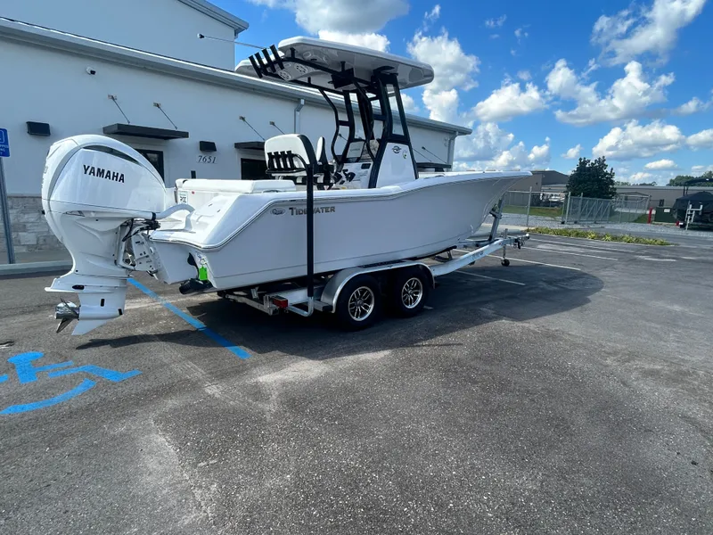 Slide: The Image of Tidewater 232 LXF 2026 - 3