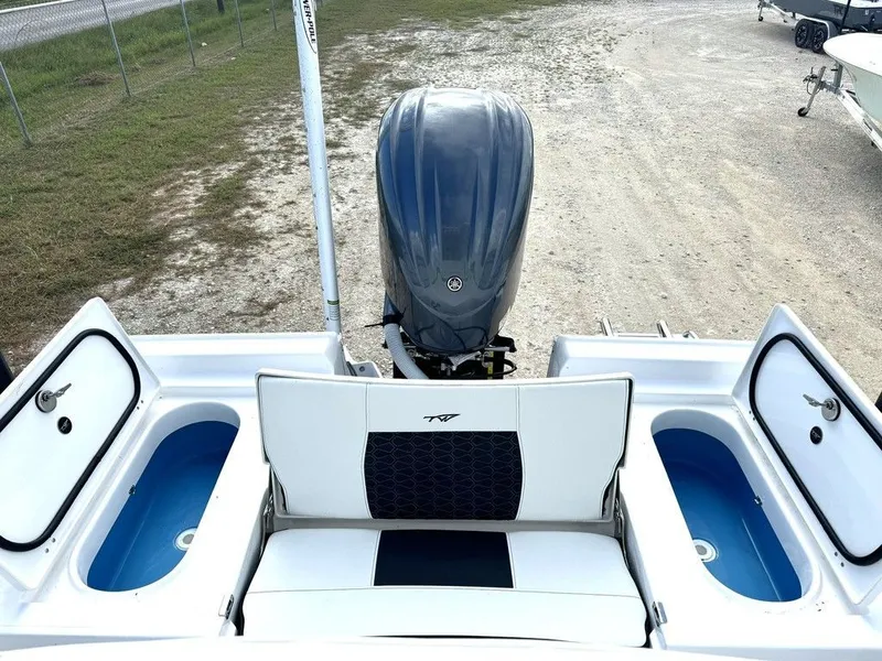 Slide: The Image of Tidewater 2410 Bay Max 2025 - 20