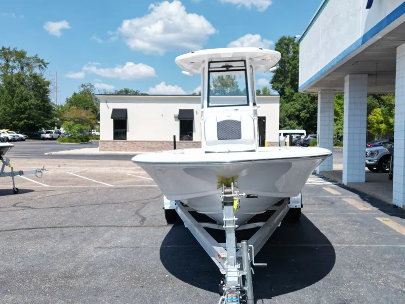 Slide: The Image of Tidewater 2410 Bay Max 2025 - 10