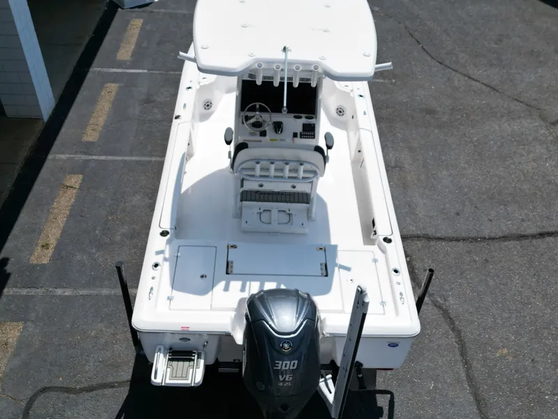 Slide: The Image of Tidewater 2410 Bay Max 2025 - 12