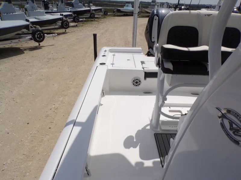 Slide: The Image of Tidewater 2410 Bay Max 2025 - 26