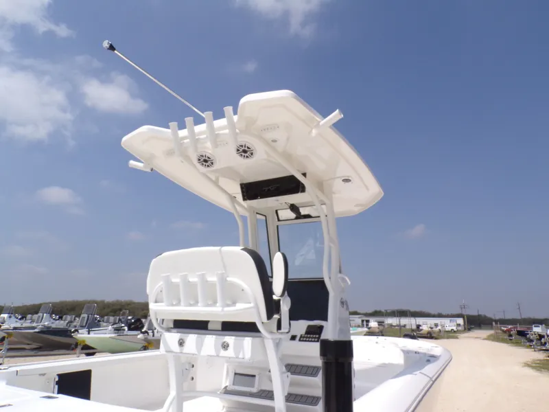 Slide: The Image of Tidewater 2410 Bay Max 2025 - 48