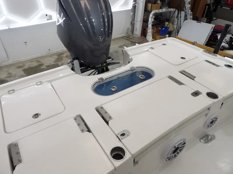 Slide: The Image of Tidewater 2500 Carolina Bay 2025 - 25