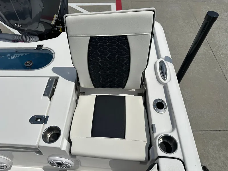 Slide: The Image of Tidewater 2500 Carolina Bay 2025 - 27