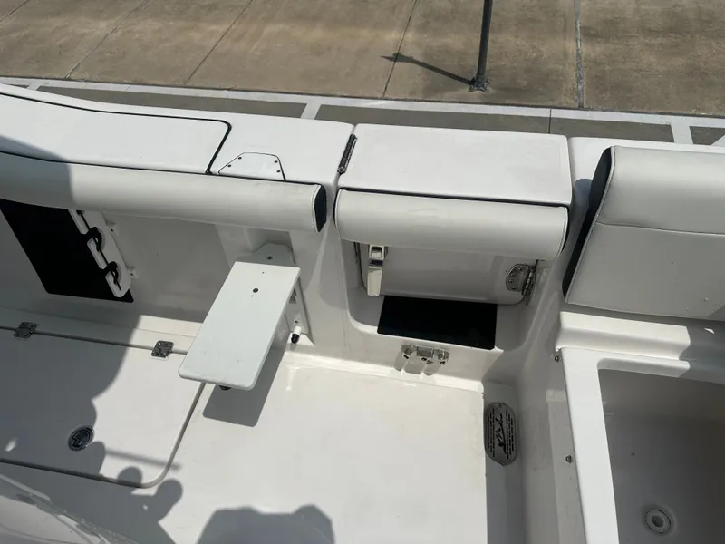 Slide: The Image of Tidewater 256 LXF 2025 - 19