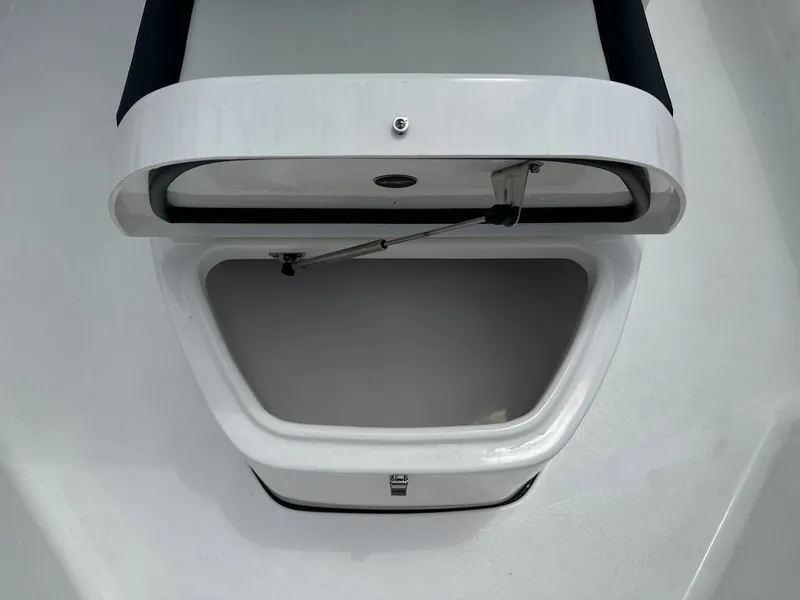 Slide: The Image of Tidewater 256 LXF 2025 - 55