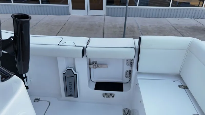 Slide: The Image of Tidewater 256 LXF 2025 - 43