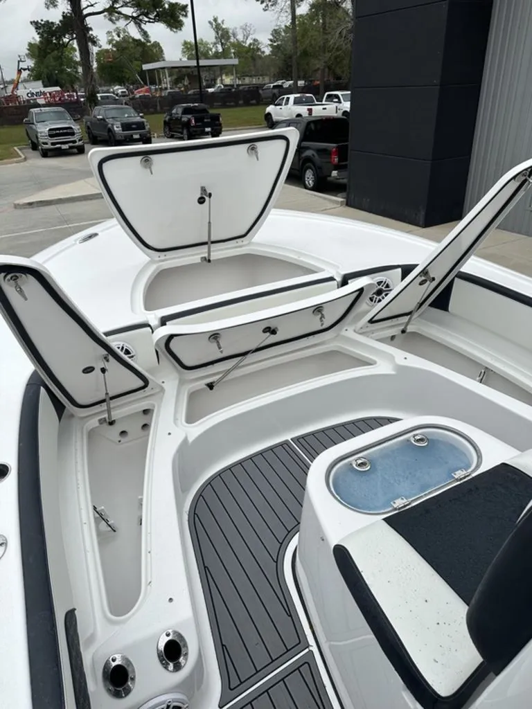 Slide: The Image of Tidewater 2700 Carolina Bay 2024 - 23