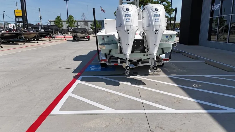 Slide: The Image of Tidewater 2700 Carolina Bay 2024 - 27