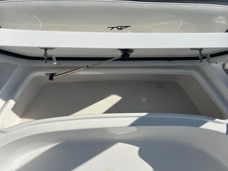 Slide: The Image of Tidewater 2700 Carolina Bay 2024 - 15