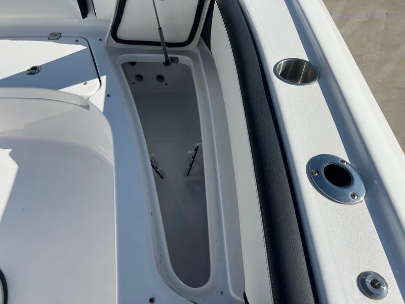 Slide: The Image of Tidewater 2700 Carolina Bay 2024 - 18