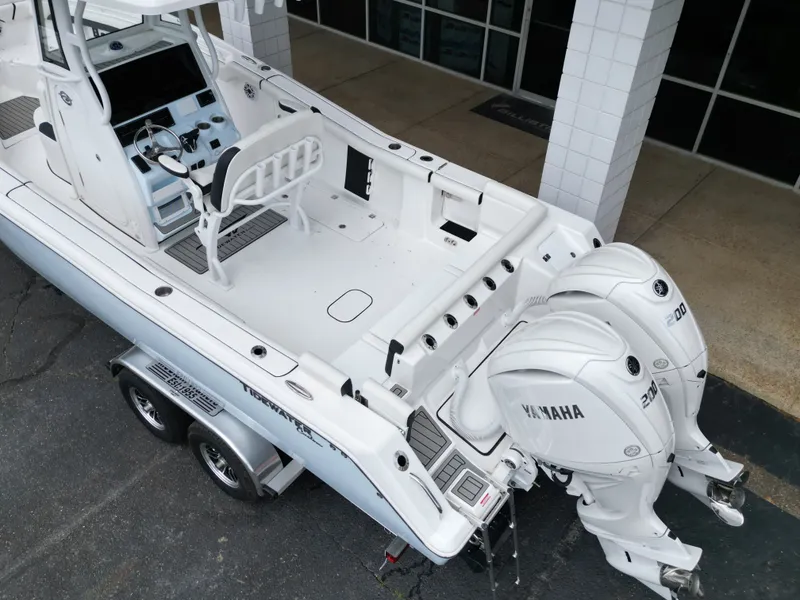 Slide: The Image of Tidewater 272 LXF 2025 - 12