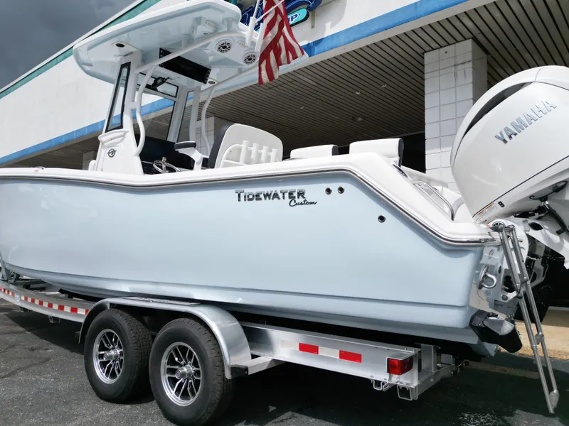 Slide: The Image of Tidewater 272 LXF 2025 - 3