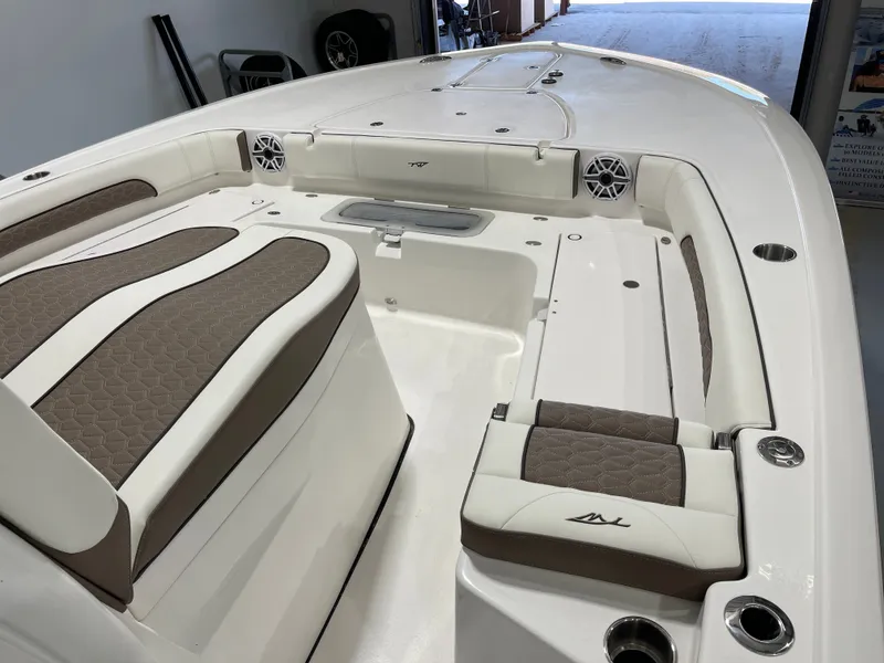 Slide: The Image of Tidewater 3100 Carolina Bay 2025 - 32