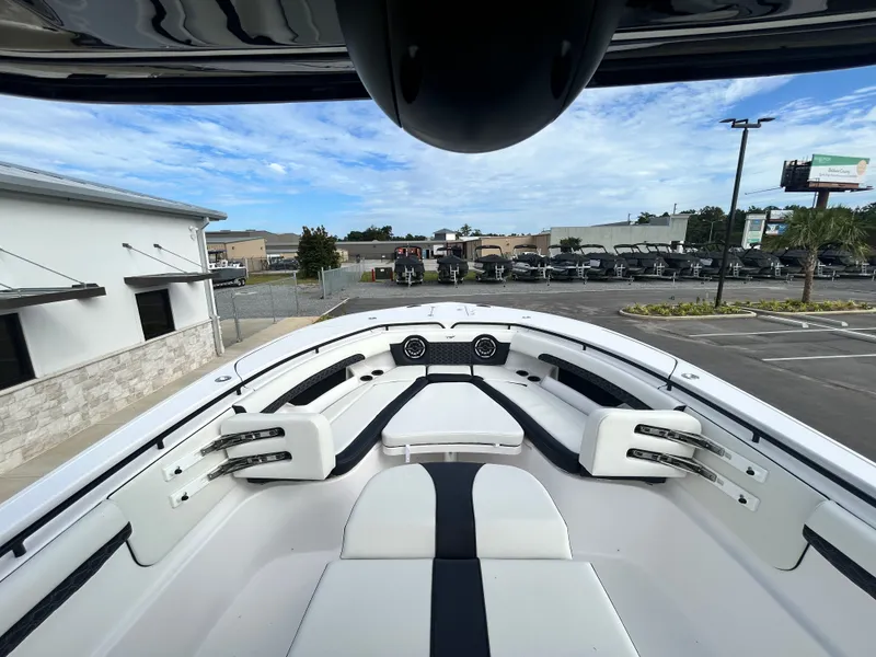 Slide: The Image of Tidewater 320 CC Adventure 2026 - 20