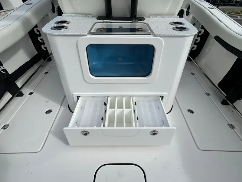 Slide: The Image of Tidewater 320 CC Adventure 2026 - 30