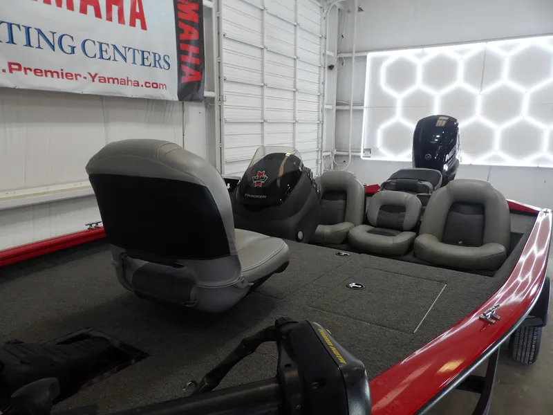 Slide: The Image of Tracker Proteam 175 2018 - 12