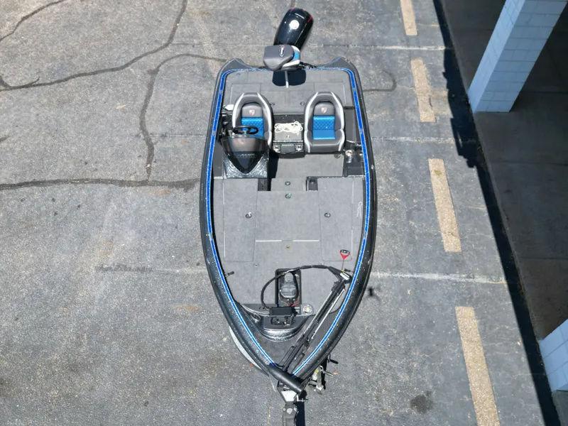 Slide: The Image of Triton 189 TrX 2020 - 8