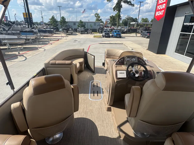 Slide: The Image of Veranda V2275RC 2017 - 13