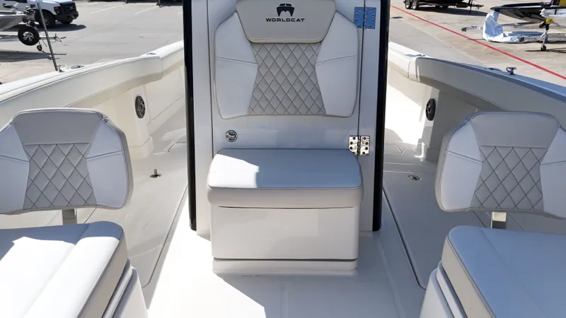 Slide: The Image of World Cat 280 CC-X 2025 - 17