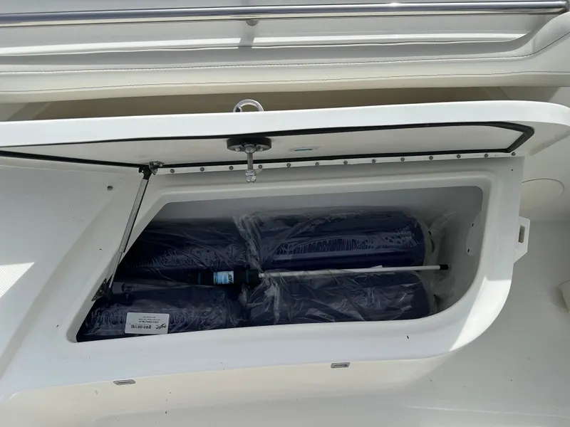 Slide: The Image of World Cat 325CC 2025 - 61