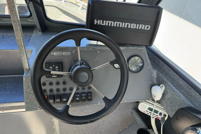 Slide: The Image of Steering console of 2023 North River 21 X 84 Seahawk with Humminbird display. - 20