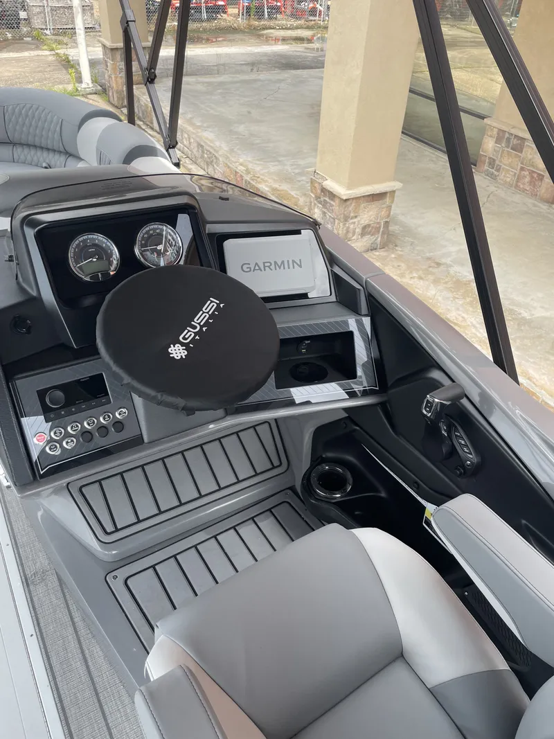 Slide: The Image of Avalon Catalina Quad Lounge Shift - 23' 2025 - 17