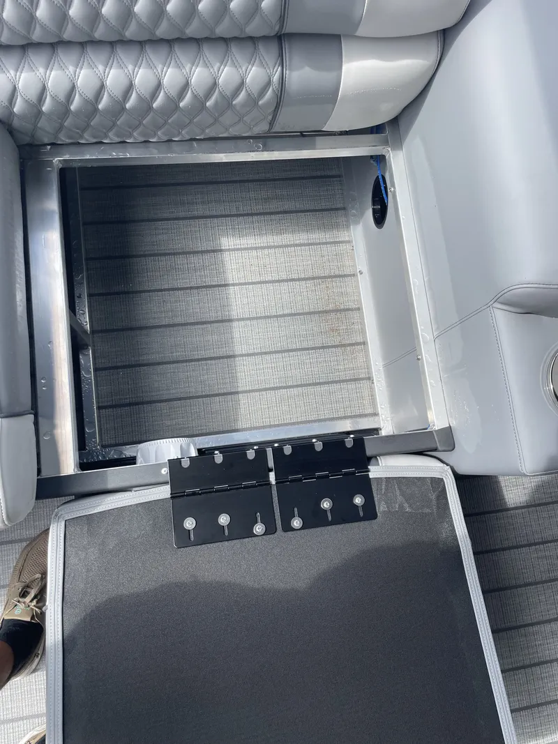 Slide: The Image of Avalon Catalina Quad Lounge Shift - 23' 2025 - 24